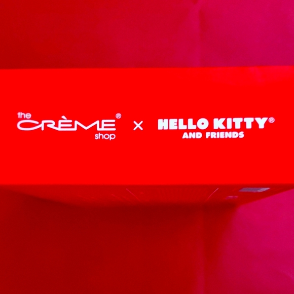 NIB: 3-PIECE HELLO KITTY and FRIENDS LOTION SET - Picture 4 of 11